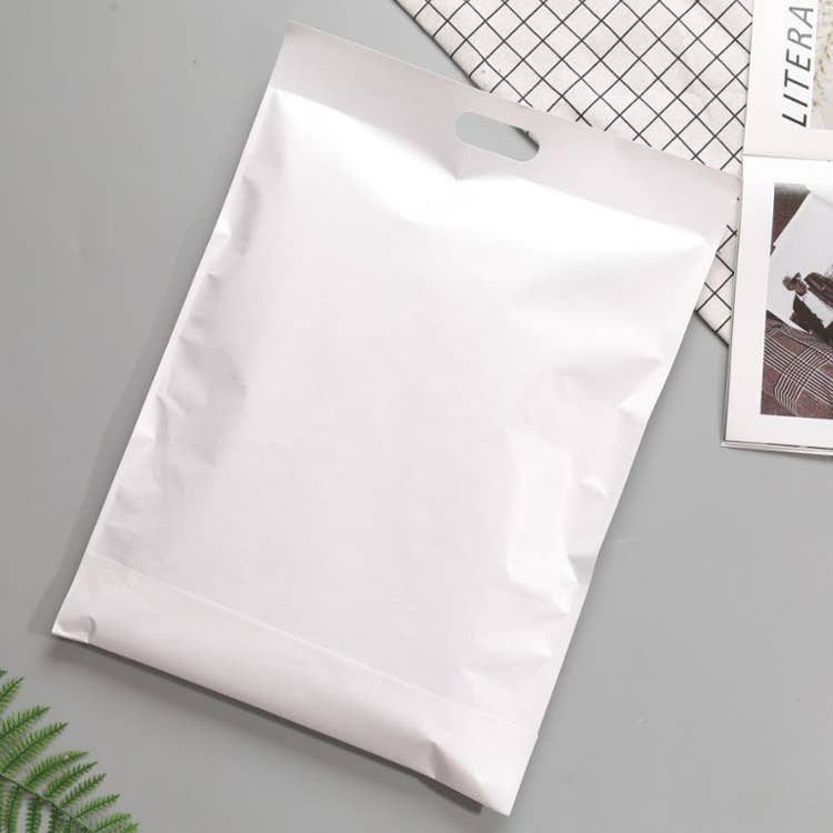 100pcs, white gray self-sealing poly mailer bag w/ handle: Medium